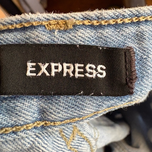 Express wide leg super high rise Light Blue Distressed Flare Jeans sz 8R used - Picture 2 of 7